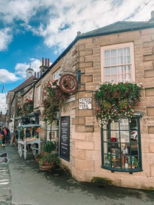 Helmsley - Town to visit in the North Yorkshire Travel Guide