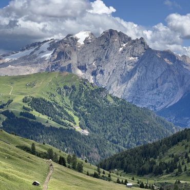 The Best Hikes In The Brenta Dolomites